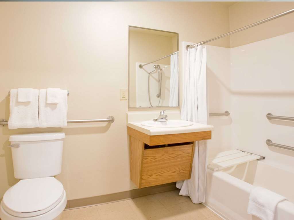Woodspring Suites Ankeny Des Moines 部屋 写真